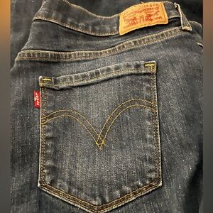 Like New! Levi's 505 Straight Dark Blue Jeans